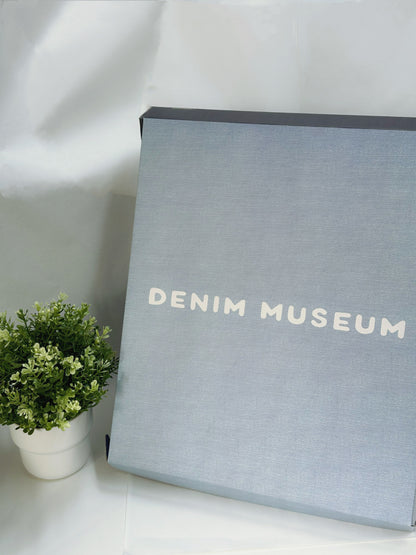 Denim Museum Gift Packaging Box and Exquisite Card for Unisex