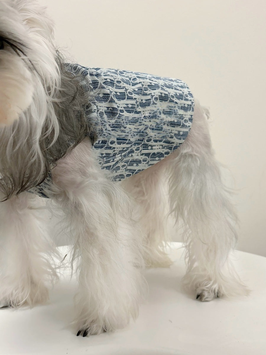 Original Denim Pet Vest Style with Stylish Pattern Print – Trendy, Comfortable for Everyday Wear, Walks, Photoshoots, Ideal for Keeping Pets Comfortable While Adding a Fashionable Touch for Pets