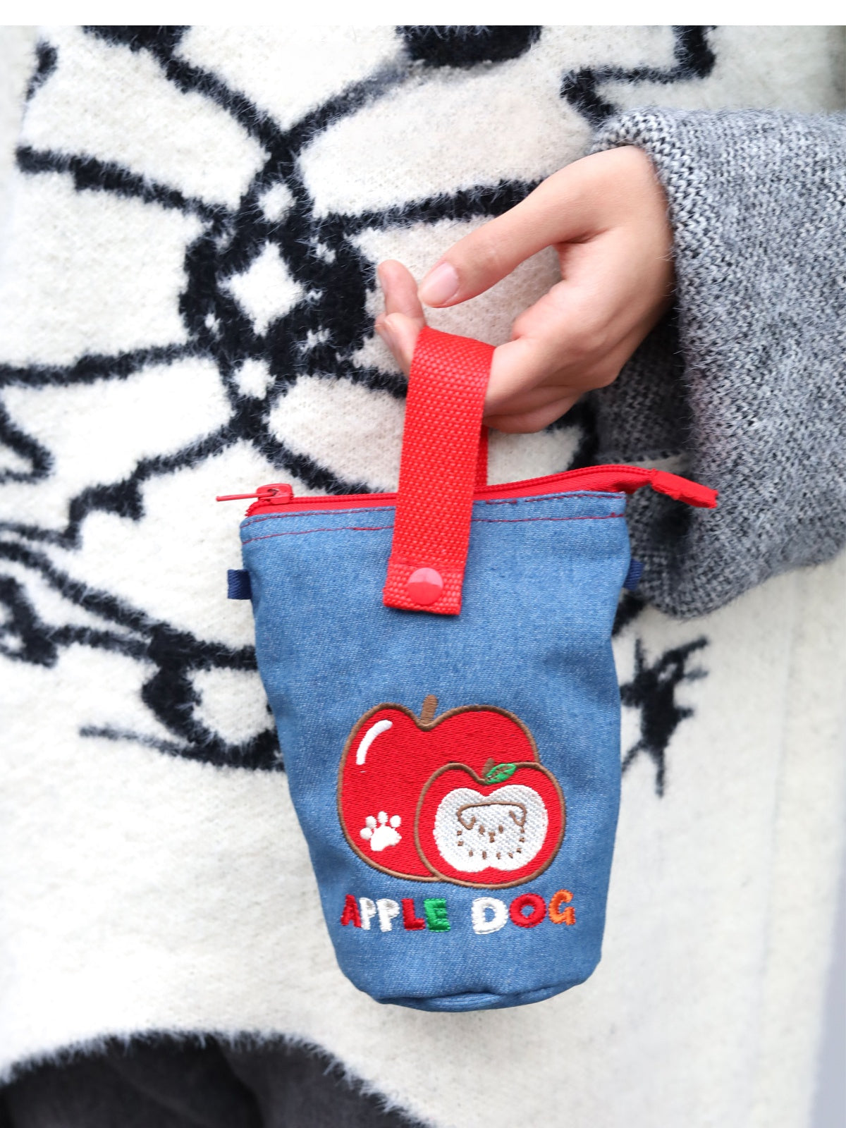 Original Denim Crossbody Pouch Design with Blue Denim, Red Gingham Top, and Apple Dog Embroidery – Playful, Cute for Daily Outings, Pet Accessories, Casual Use, Ideal for Keeping Pet Essentials Practical and Adorable for Women