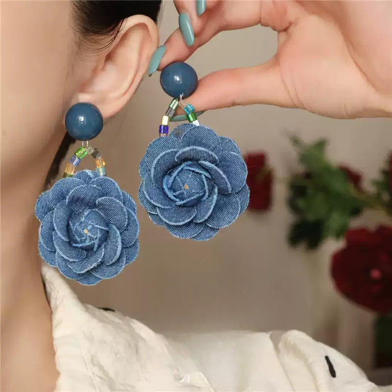 Original Denim Rose Earrings Design with Blue Denim Floral Design and Beaded Accents – Elegant, Artistic for Special Occasions, Casual Chic, Artistic Fashion, Ideal for Adding a Unique and Stylish Floral Touch to Any Look for Women