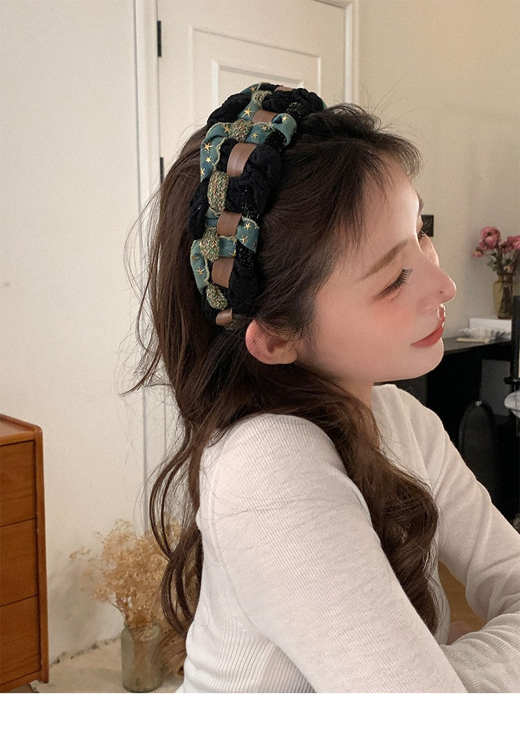 Original Braided Headband with Colorful Accents - Trendy and Chic Design, Perfect for Daily Wear and Casual Outings for Women