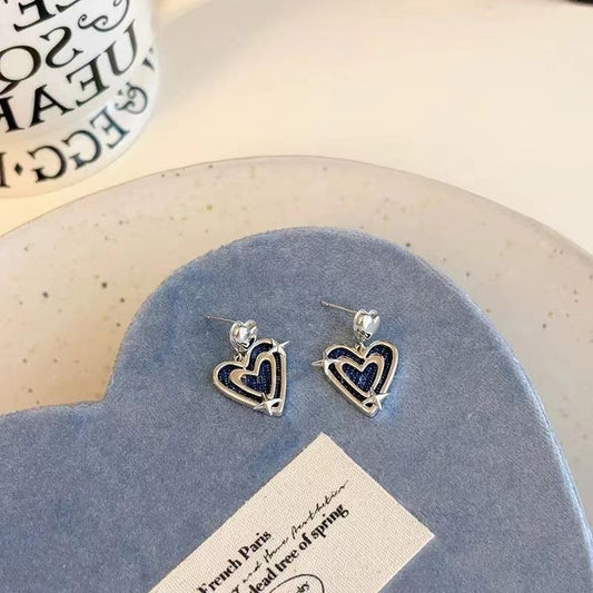 Original Denim Heart Earrings Design with Blue Denim Hearts and Silver Flower Accents – Cute, Trendy for Casual Outings, Special Occasions, Daily Wear, Ideal for Adding a Playful and Chic Look to Your Outfit for Women