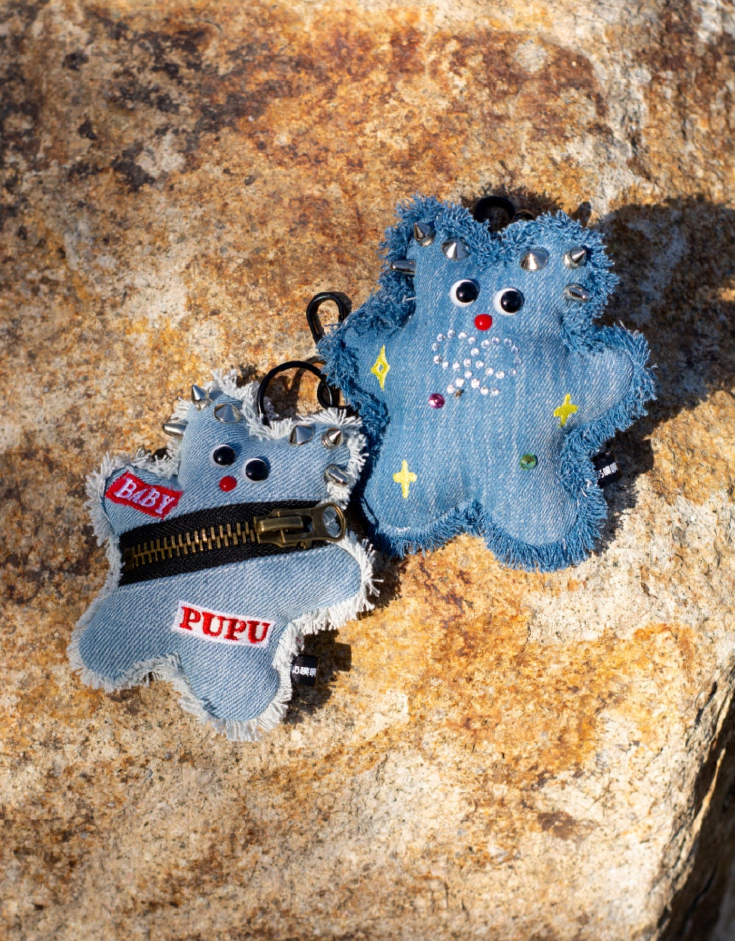 Original Denim Plush Keychain with Spikes and Zipper - Quirky and Fun Design, Perfect for Keychains and Gifts for Unisex